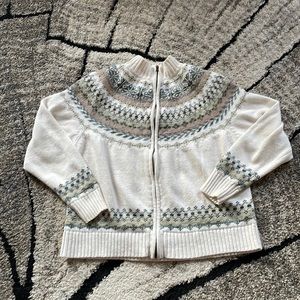 Full zip sweater. Fits more like Medium than large. Heirloom Collection.